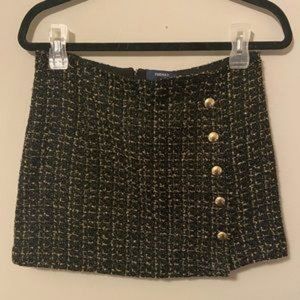 NWOT Forever 21 Faux Wool Mini Skirt - Black With Gold Detailing